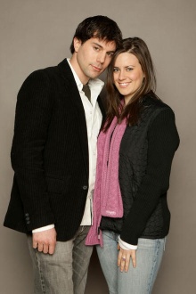 Los actores Micah Sloat y Katie Featherston que se hicieron famosos de la noche a la mañana gracias a "Paranormal Activity"